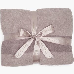 NWT Barefoot Dreams Color Block Beach Rock CozyChic Soft Blanket